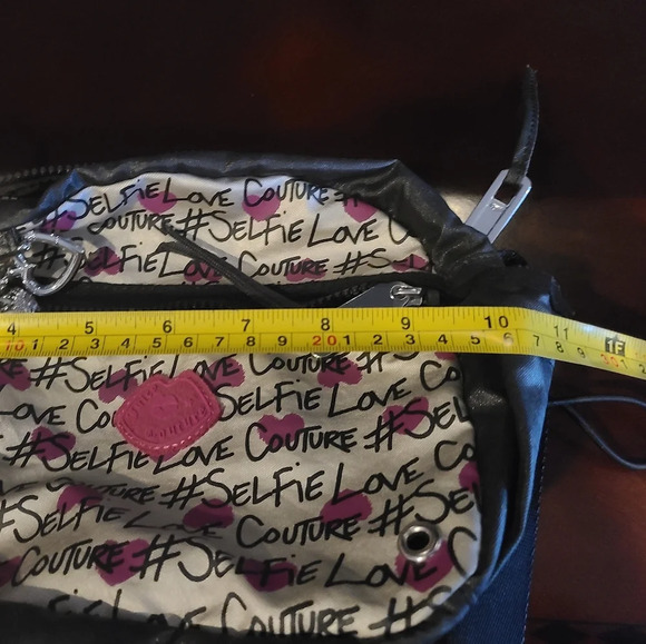 Juicy Couture Crossbody Bag size 11×7×4 in. - Picture 8 of 11